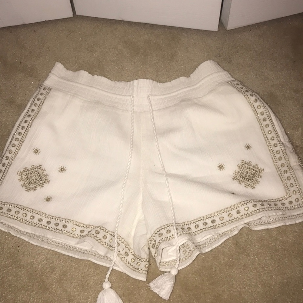 JCREW White shorts with gold detail